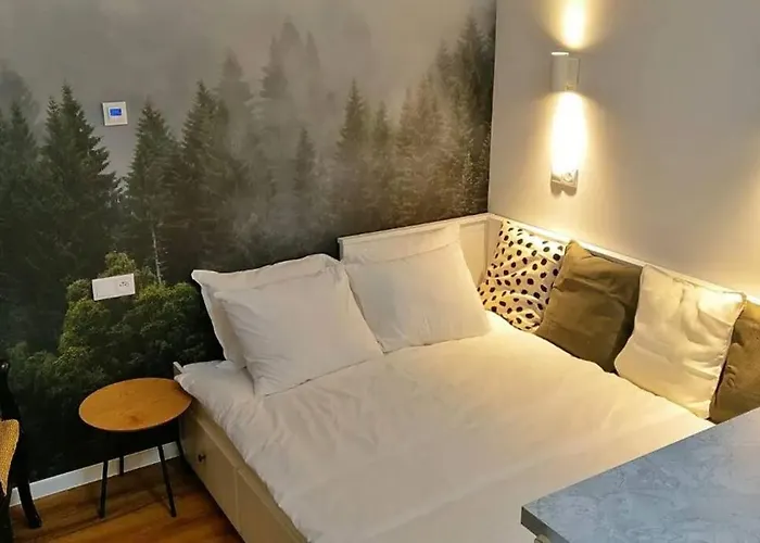 Pine - Prague Apartment